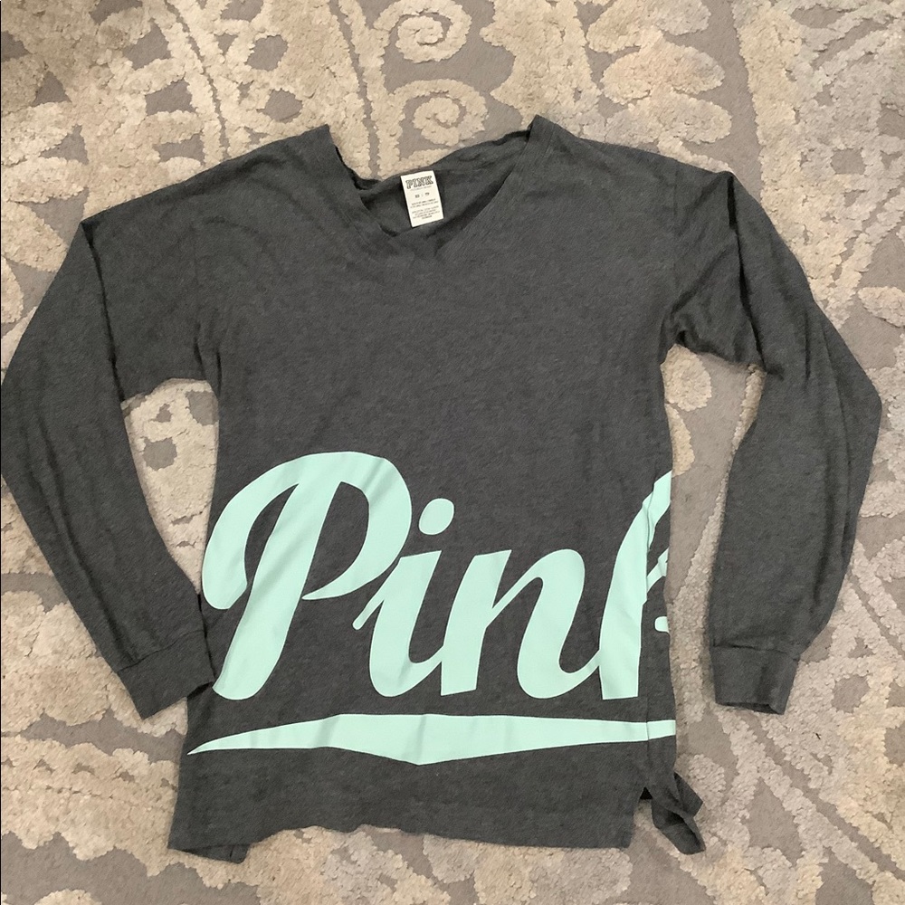NWOT‎ PINK BY VICTORIAS SECRET LONG SLEEVED SHIRT